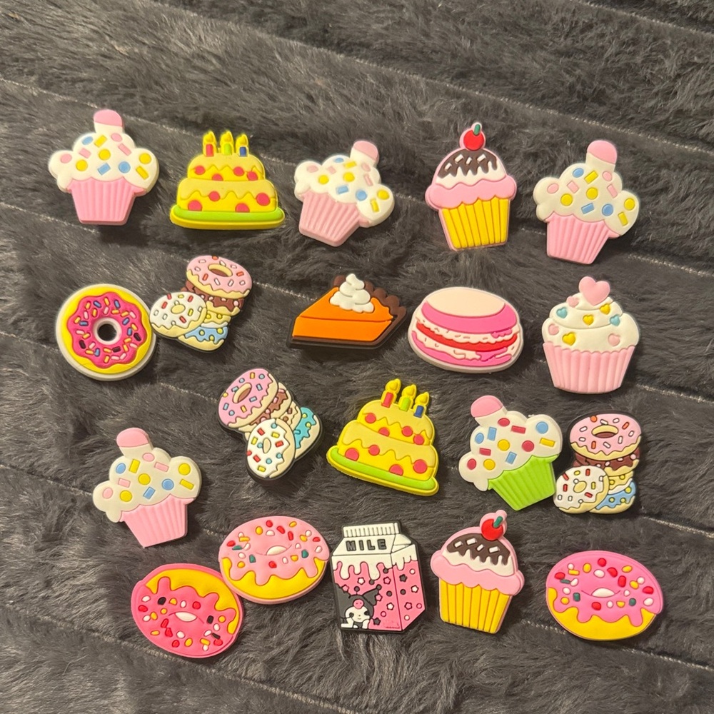 Sweet Treat Shoe Charm Set
